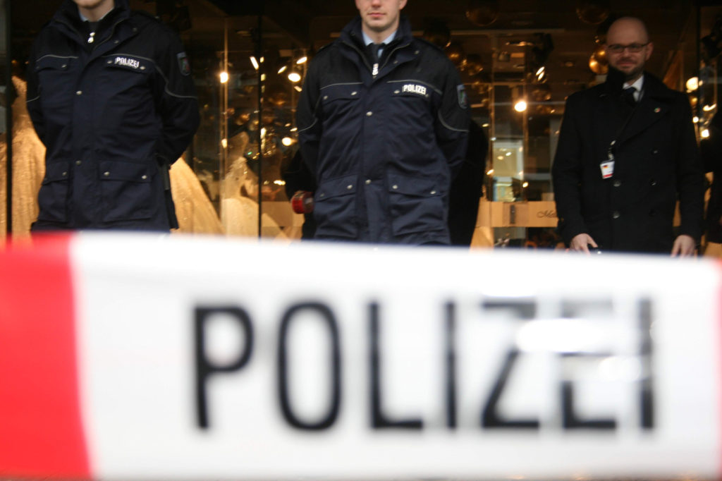 Hamburg’da aile faciası: Aynı aileden 3 kişi öldürüldü