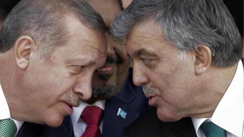 Abdullah Gül’den Erdoğan’a tebrik telefonu