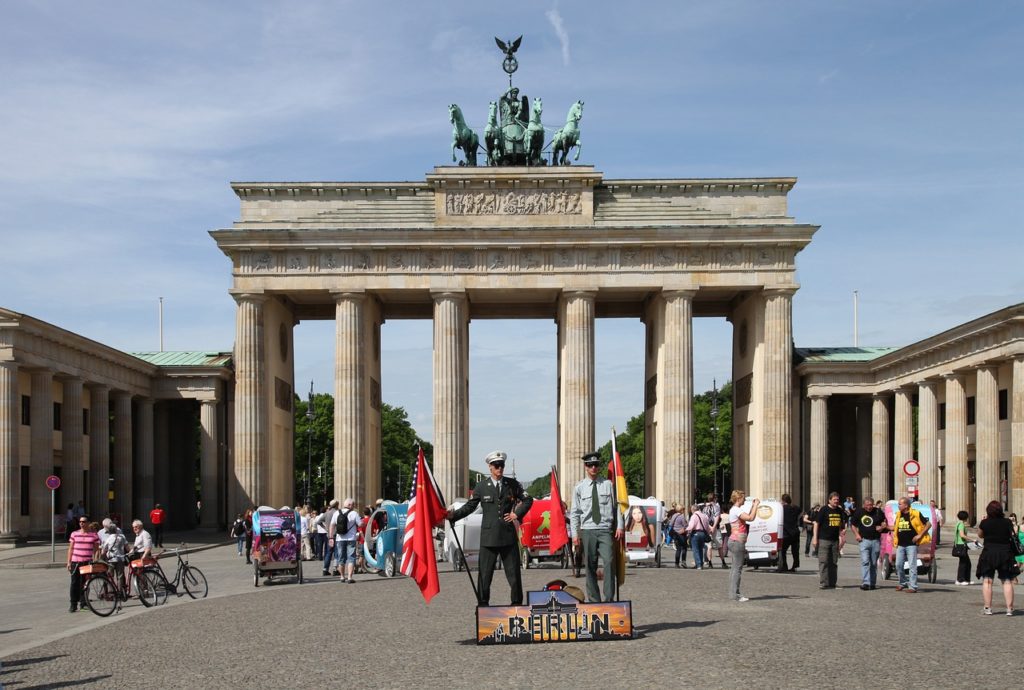 Berlin’deki anıtı yapan inşaat şirketi iflas başvurusunda bulundu