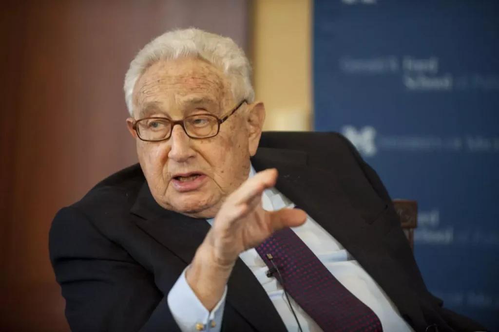 ABD dış politikasını uzun yıllar şekillendiren Kissinger, 100 yaşında vefat etti