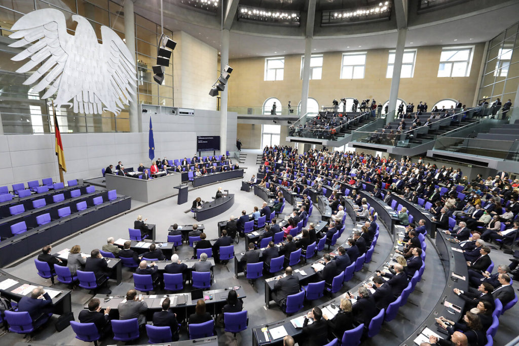 Almanya Federal Meclisi’nde Türkiye’de ‘Din Özgürlüğü’