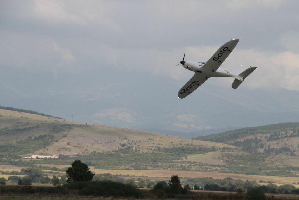 Küçük uçak çakıldı: 18 ölü, pilot hayatta