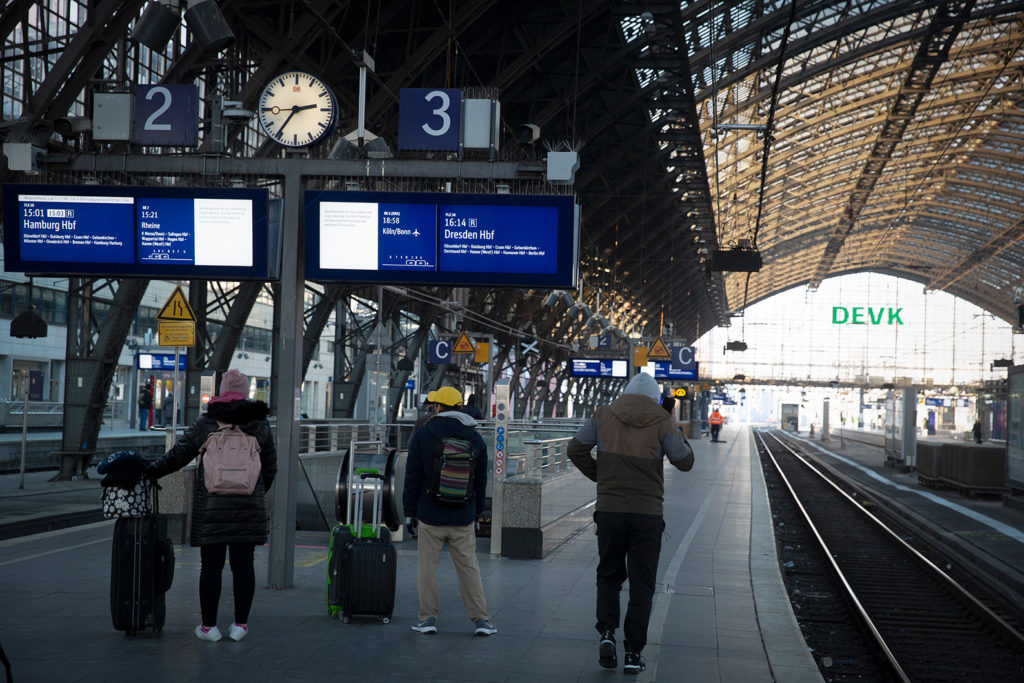 Almanya toplu taşımada sefer sayısını düşürdü
