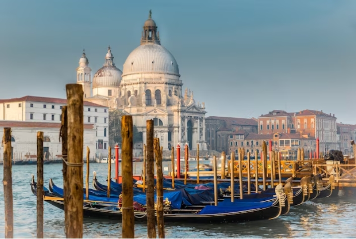 Venedik’te turizmin zirvesi: 700 bin eurodan fazla gelir elde etti
