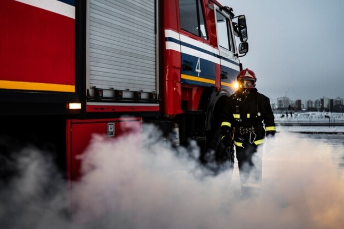 Almanya’da elektrikli otomobil dehşeti: Patlayarak yandı