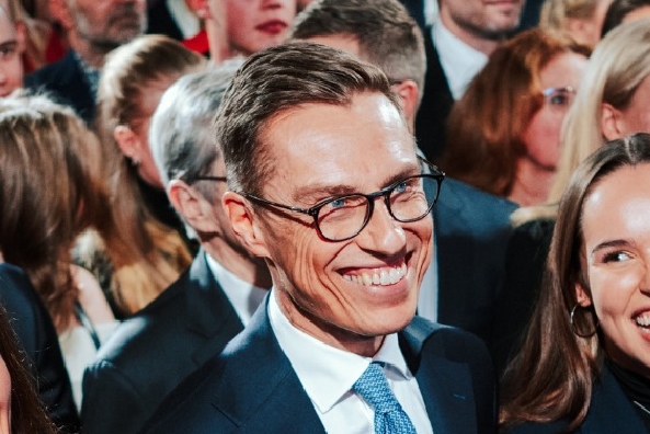 Finlandiya’da cumhurbaşkanlığı seçimini eski Başbakan Stubb kazandı