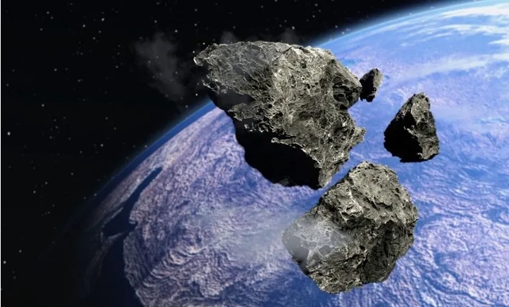 Bir ilk gerçekleşti: Asteroidin yüzeyinde su keşfedildi