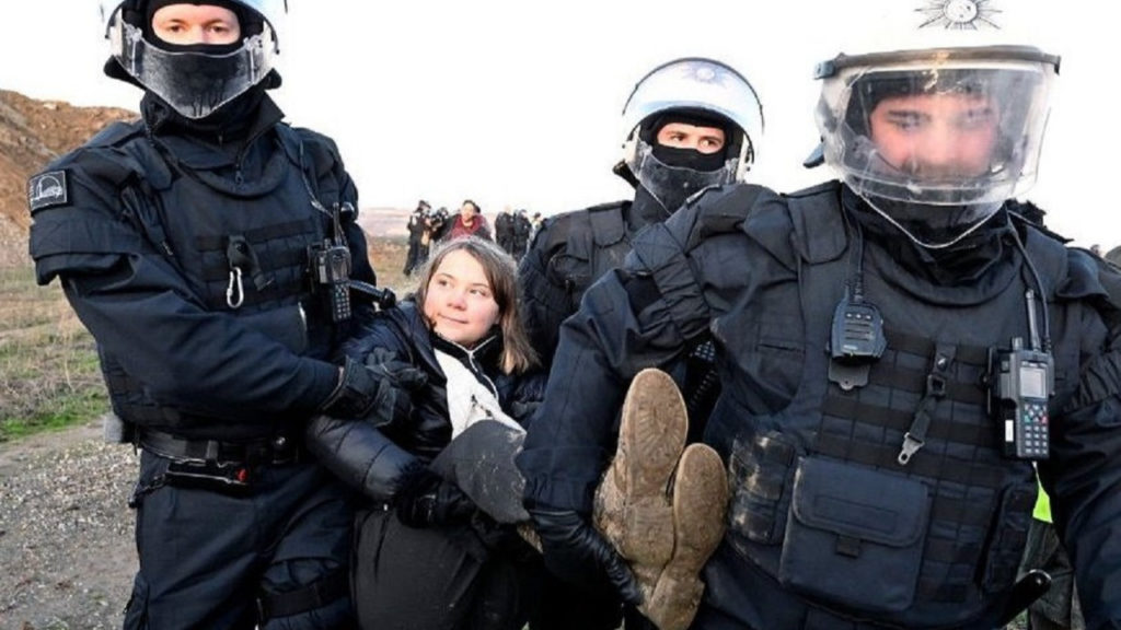 Almanya’da polis, eylemcilere karşı harekete geçti: Onlarca gözaltı