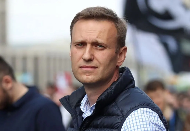 Navalny’nin stratejisti çekiçli saldırıya uğradı