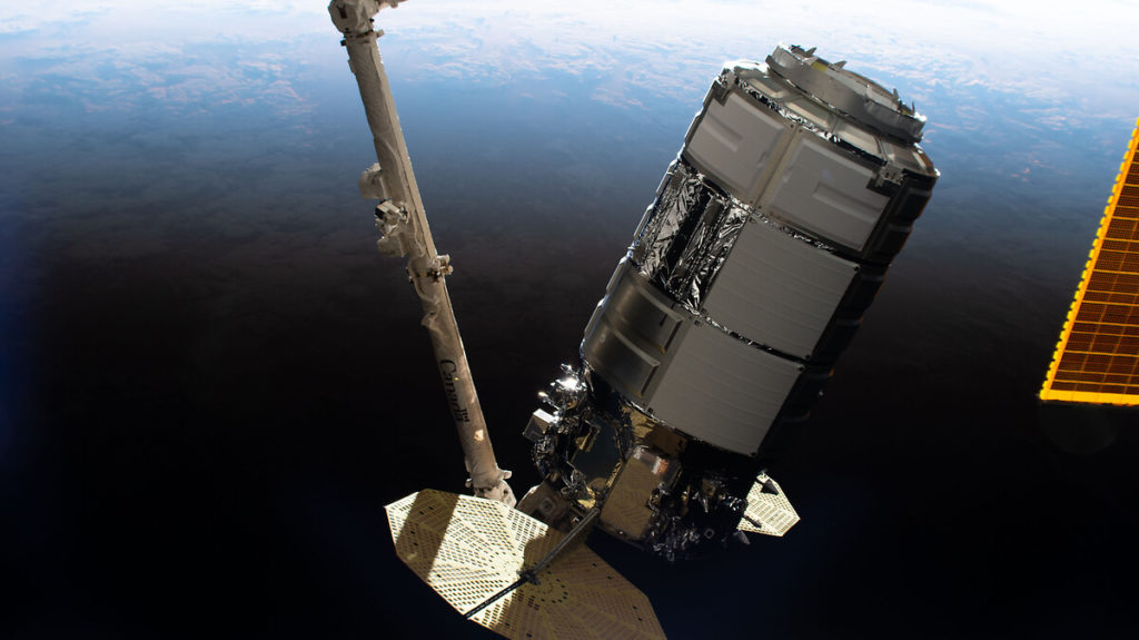 Tarihte ilk defa bir uydu ile bluetooth bağlantısı kuruldu