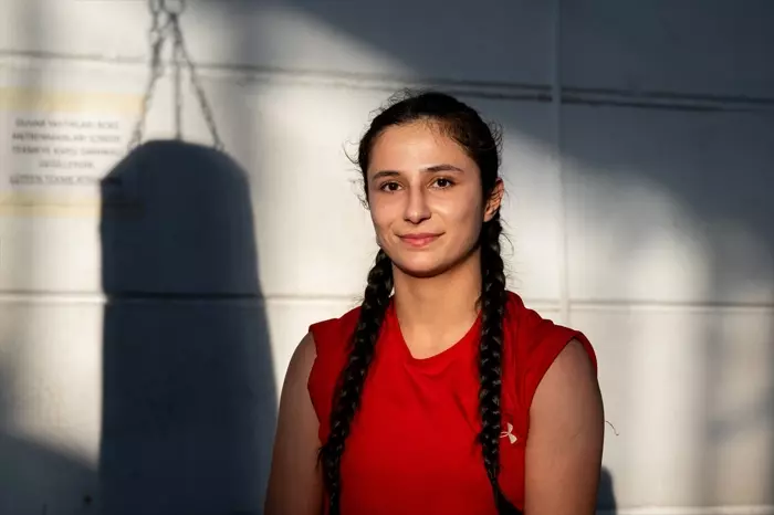 Dangal filmi Türkiye’de gerçek oldu: 4 kızı boksör oldu