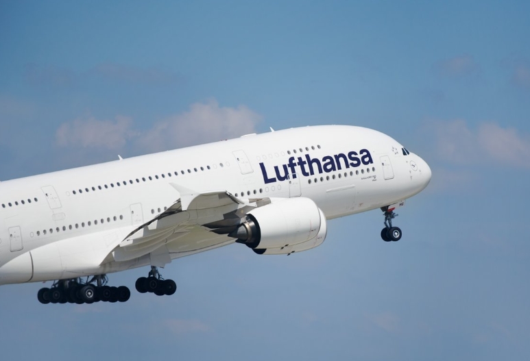 Lufthansa müşterilerine kötü haber: Fiyatlar artık daha pahalı olacak