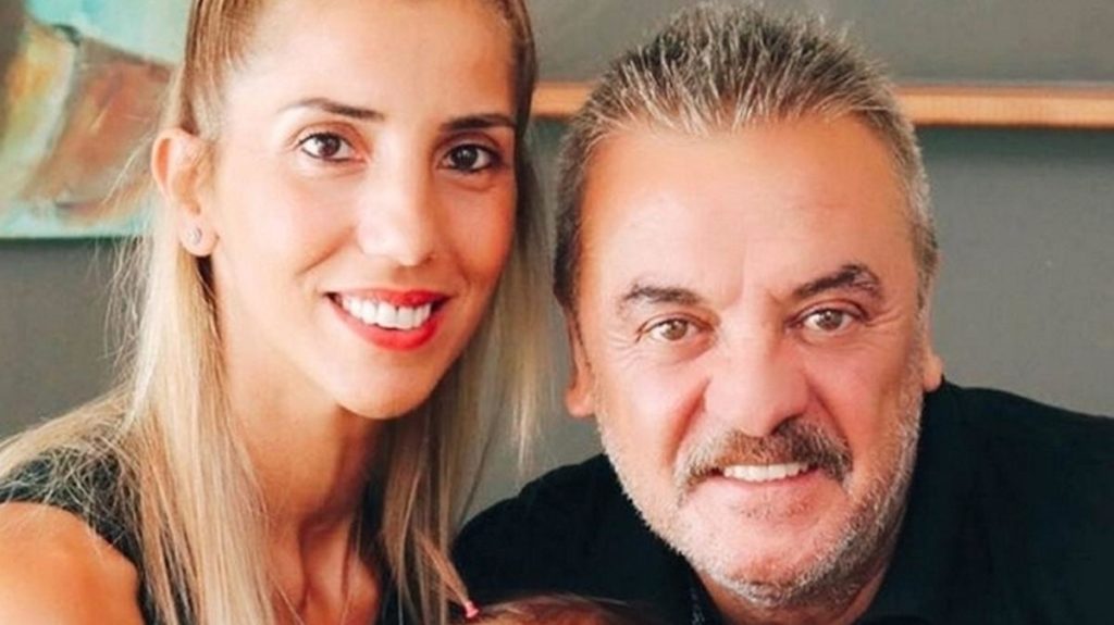 Ünlü oyuncu Mesut Akusta, eşi Şafak Özbir’den boşandı