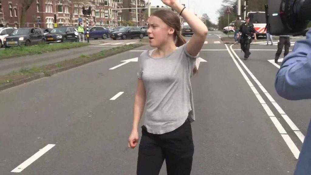 İklim aktivisti Greta Thunberg Hollanda’da gözaltına alındı