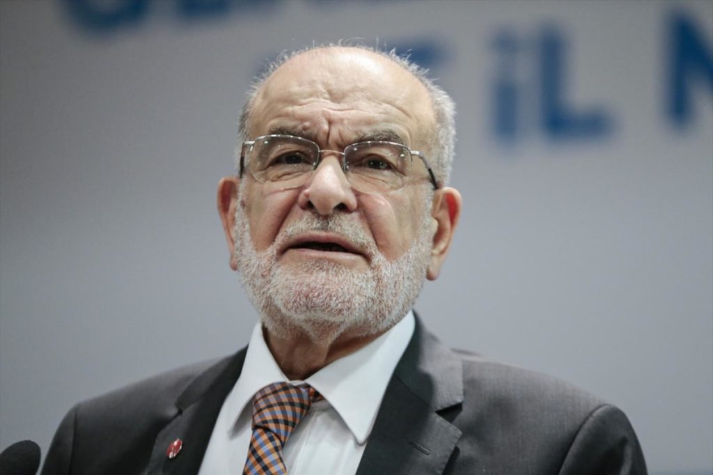 Saadet Partisi lideri Karamollaoğlu, görevini bırakıyor