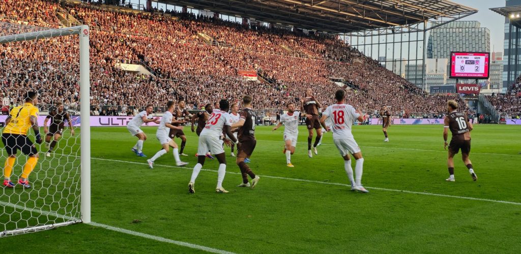 St. Pauli Bundesliga’ya puanla başlayamadı