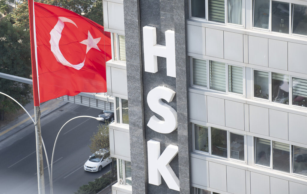 İşine son verilen çalışan, HSK müfettişini bıçakla boğazından yaraladı