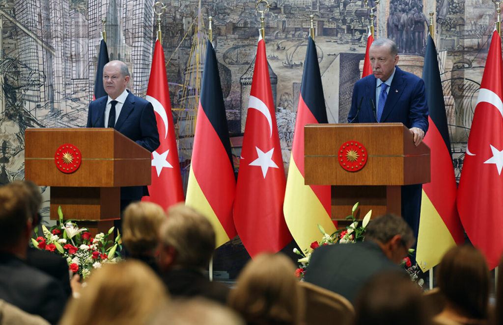 Scholz, Türkiye ziyaretinin ardından sosyal medya hesabından Türkçe paylaşım yaptı