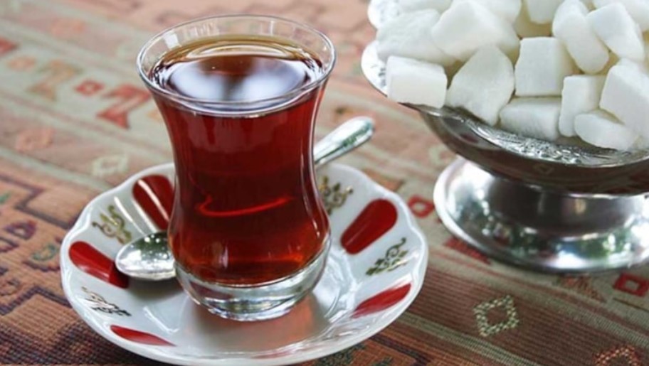 Tiryakilerine müjde: Çayın bir faydası daha ortaya çıktı