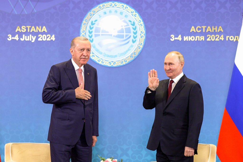 İsrail gazetesi Erdoğan’ı Putin’e benzetti