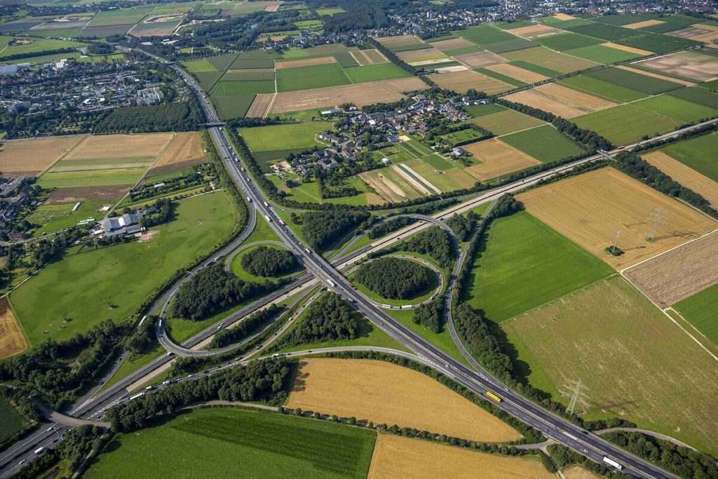 Almanya’da bu otobanda aylarca sürecek büyük yol çalışması