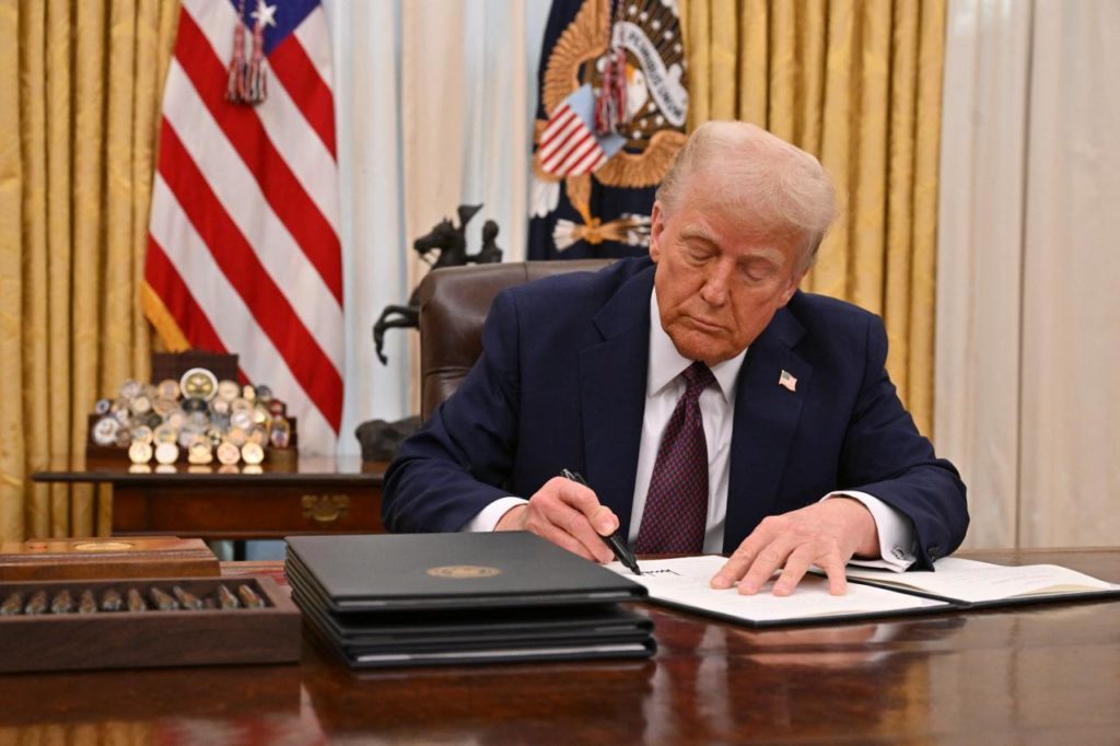 Trump, ülkenin Eğitim Bakanlığı’nı kapatıyor