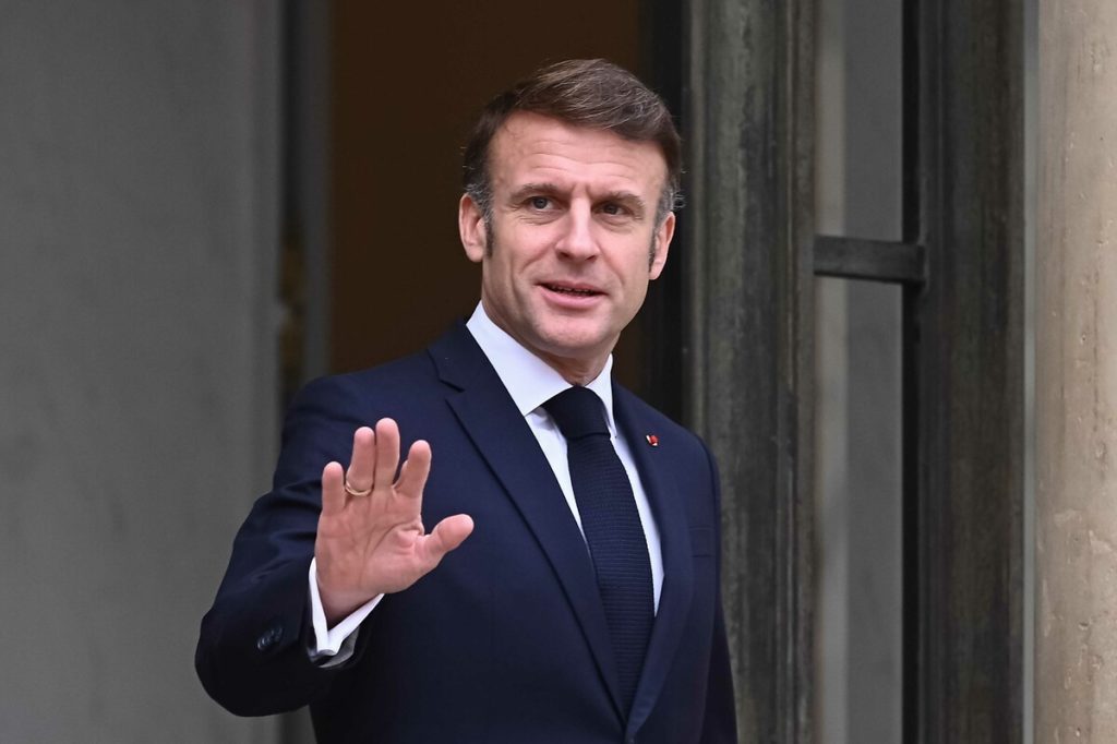 Macron Avrupa’da liderlik rolüne mi soyunuyor?