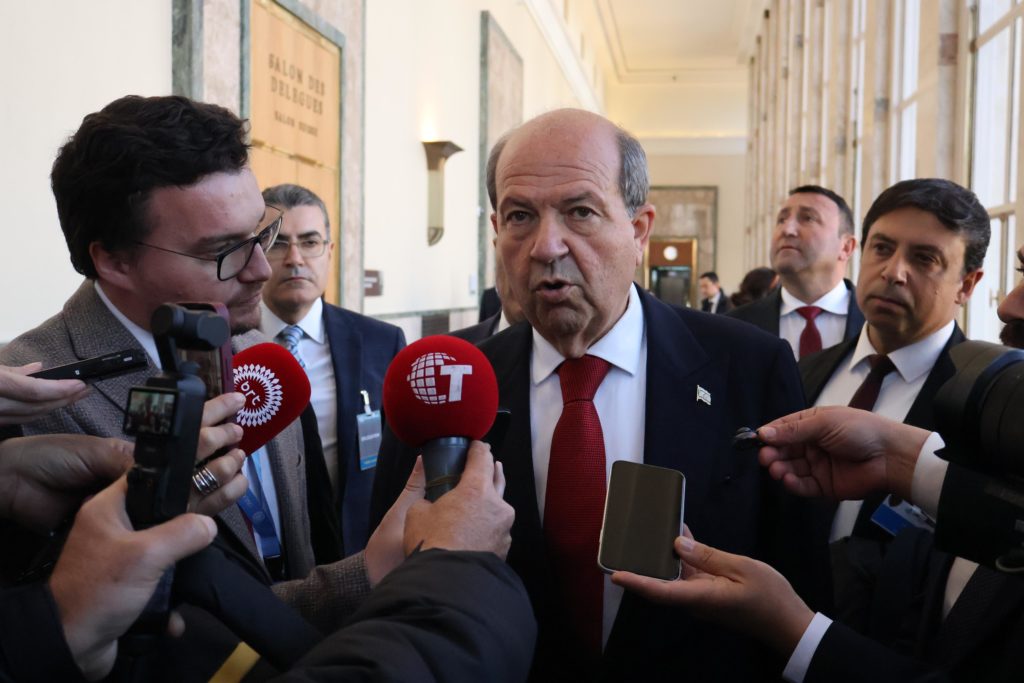 Cenevre’deki Gayri Resmi Kıbrıs görüşmeleri