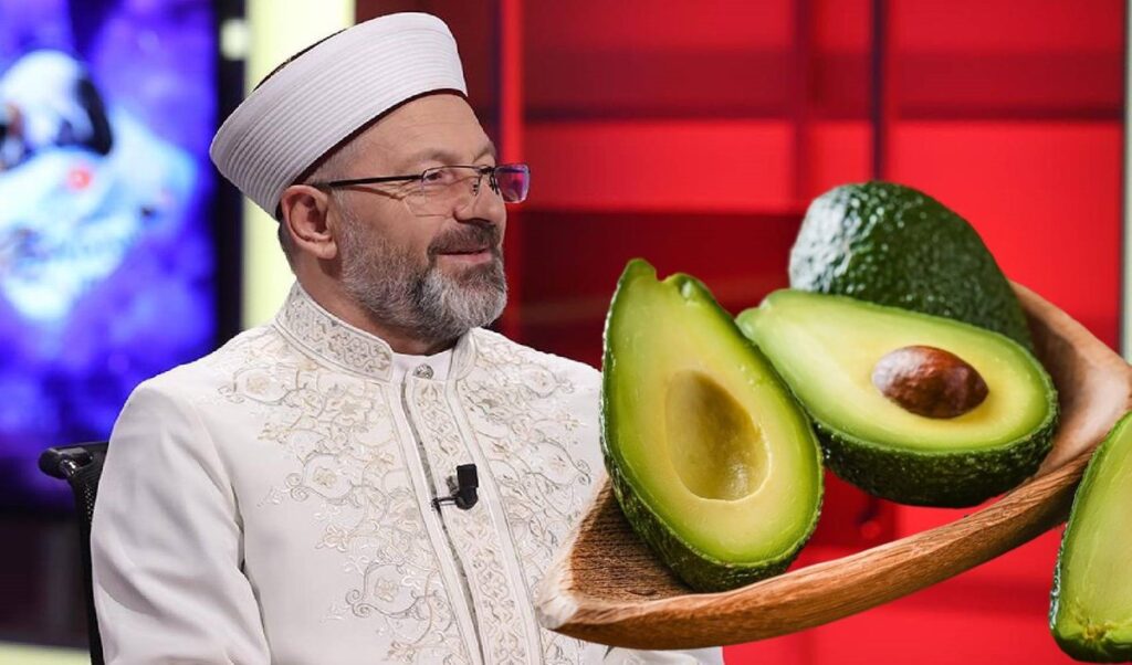 Diyanet’in avokadolu sahur önerisi, tepkilere neden oldu