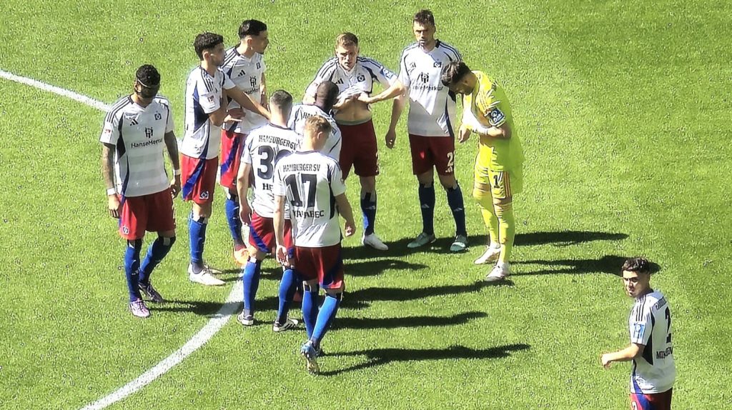 Hamburg evinde ikinci kez yenildi