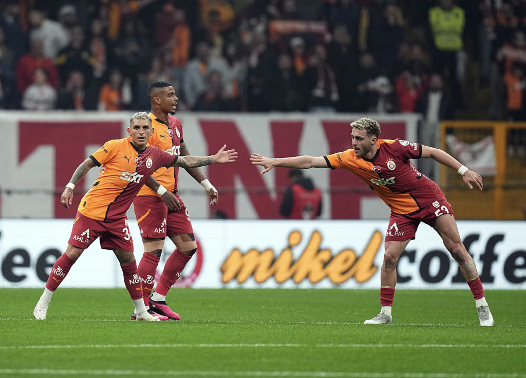 Galatasaray evinde 2 golle kazandı