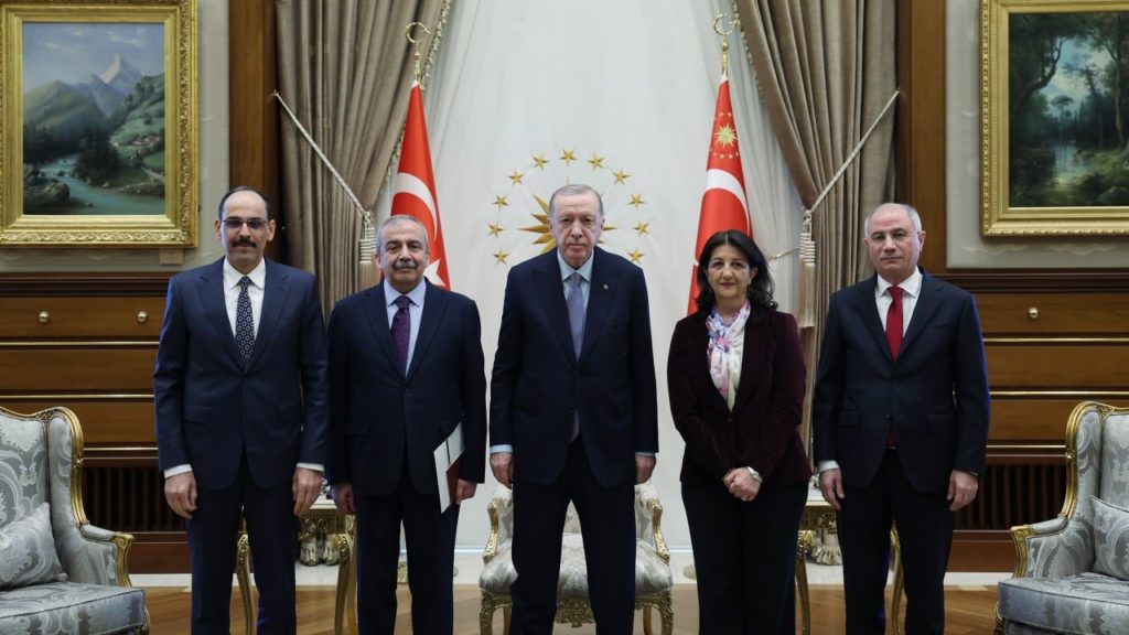 Erdoğan, DEM Partili İmralı heyetini kabul etti