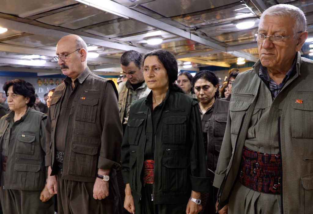 PKK kendini feshettiğini açıkladı