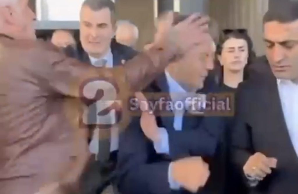 Özgür Özel saldırıya uğradı