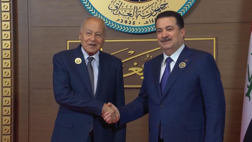 Arap Birliği Genel Sekreteri ve Irak Başbakanı bir araya geldi