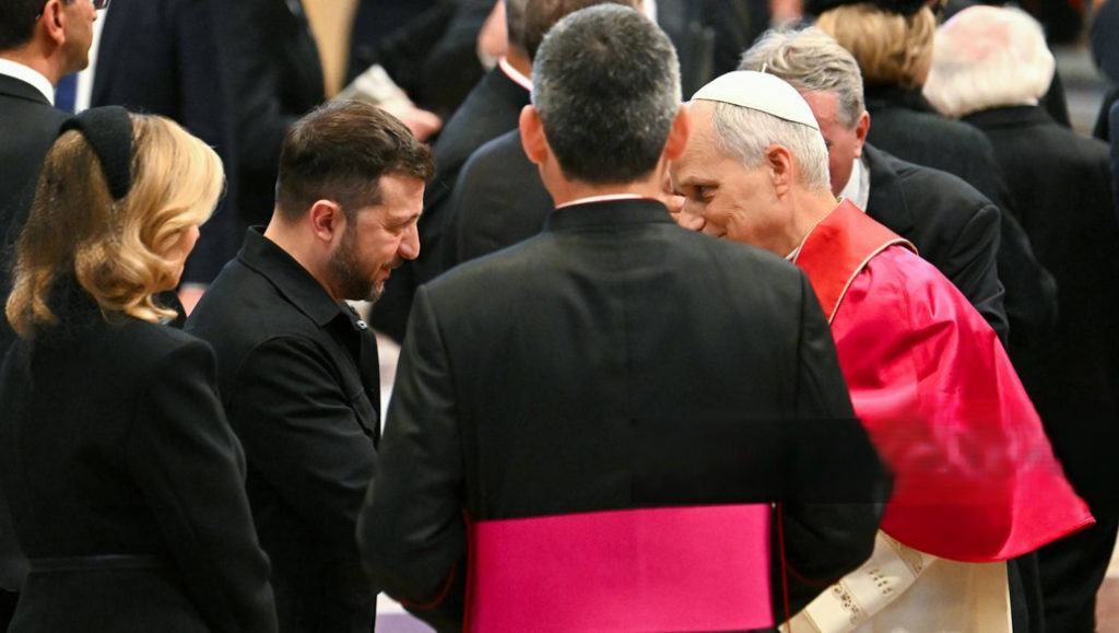 Papa 14. Leo, Zelenski ve eşiyle görüştü