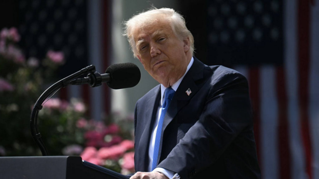 Trump’ın en yakınındaki ismin telefonu hacklendi