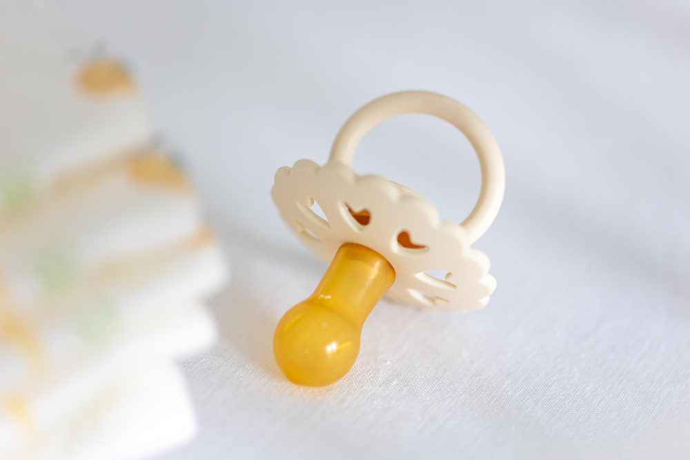 Yetişkinlerin emzik kullanımı yaygınlaşıyor