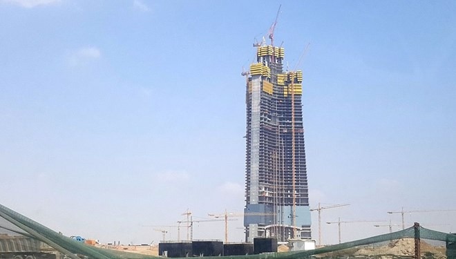 Dünyanın en yüksek binası rekora koşuyor