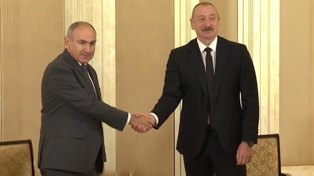 Aliyev ve Paşinyan Abu Dabi’de Barış Gündemiyle Buluştu