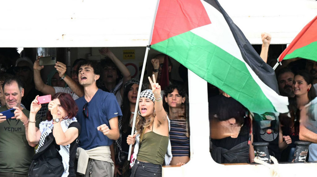 Venedik Film Festivali’nde Gazze protestosu: “Gerçek dram sahnede değil, Gazze’de”