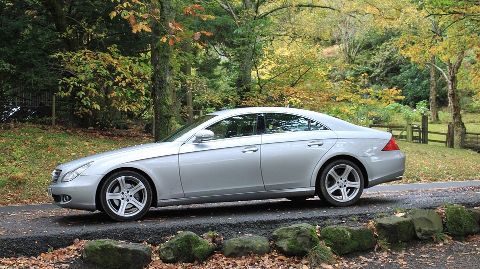Mercedes-Benz’den tarihi karar: BMW motorları kullanılacak