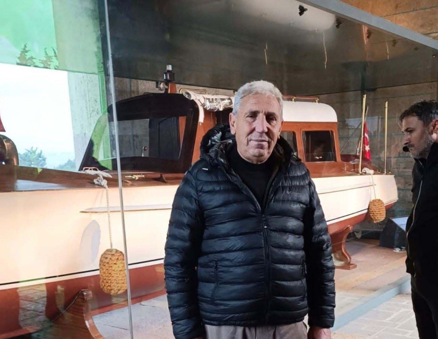 Sokak ortasında keresteli cinayet