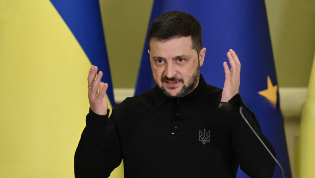 Rusya doğuyu ele geçiriyor, Kiev’de darbe sesi yükseliyor