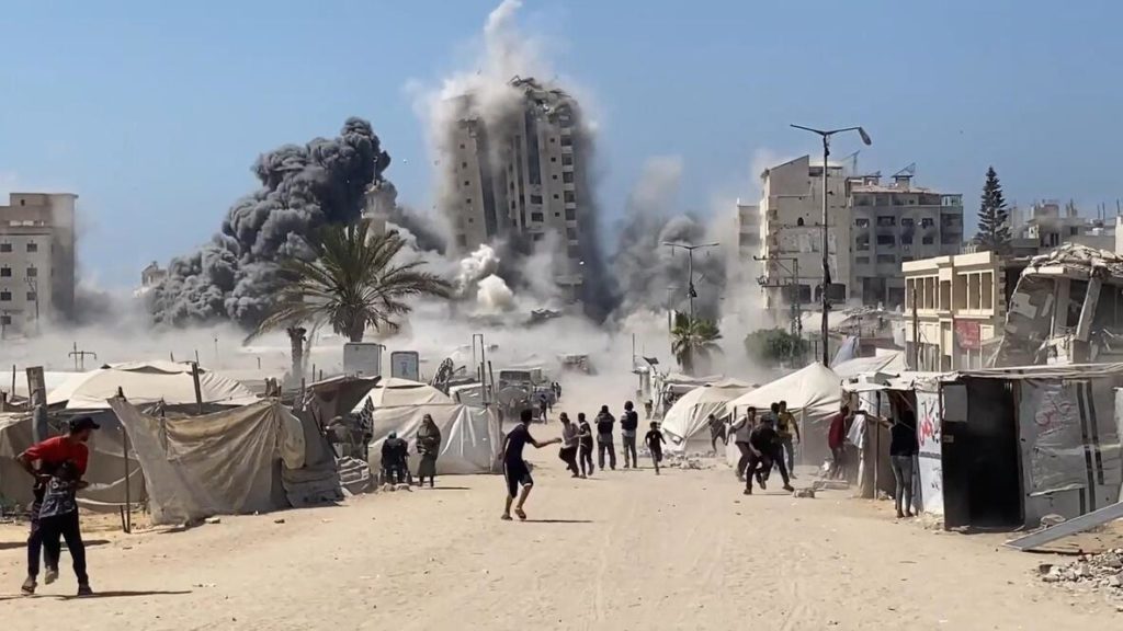 300’ü aşkın yazar New York Times’a yazmayı bıraktı