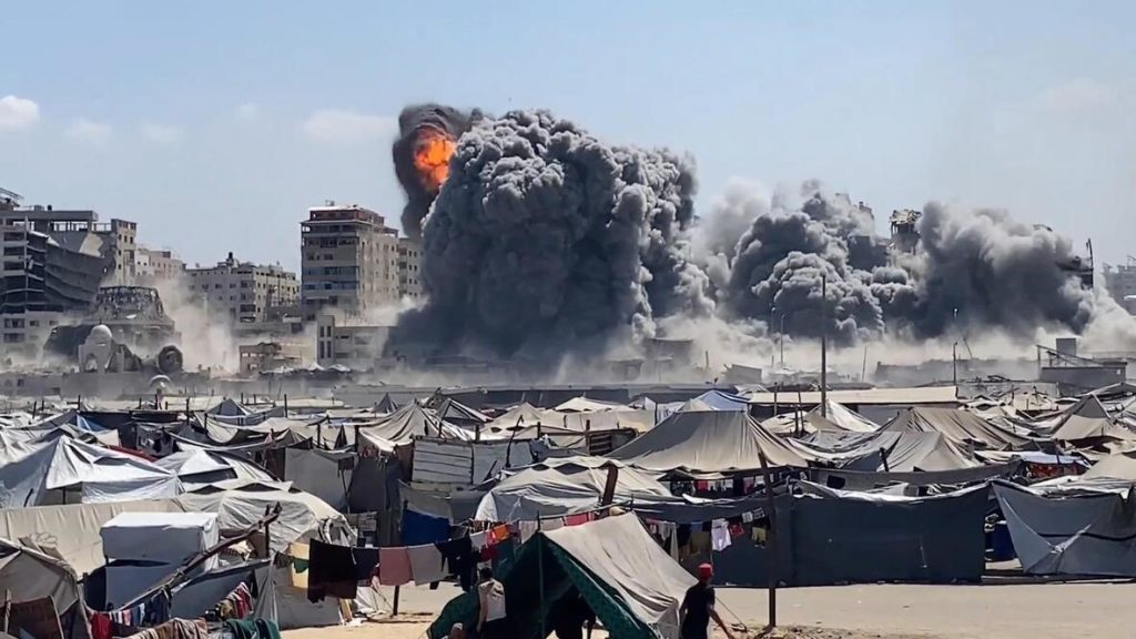 Almanya: 2 yılda Gazze’de 100 binden fazla kişi öldü