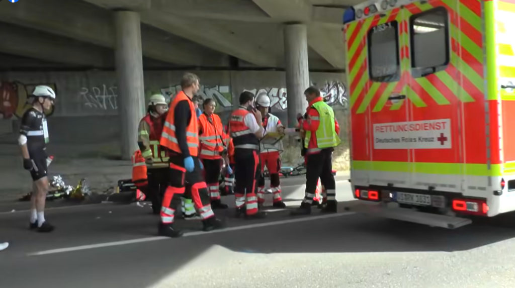 Berlin Humboldt Forum’da bıçaklı saldırı: 20 yaşındaki genç hayatını kaybetti
