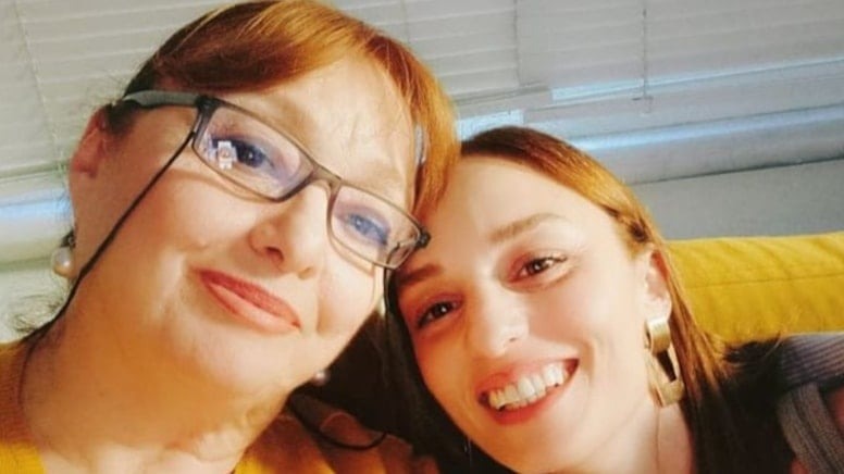 Ünlü oyuncunun ölen annesi bakın kimmiş?