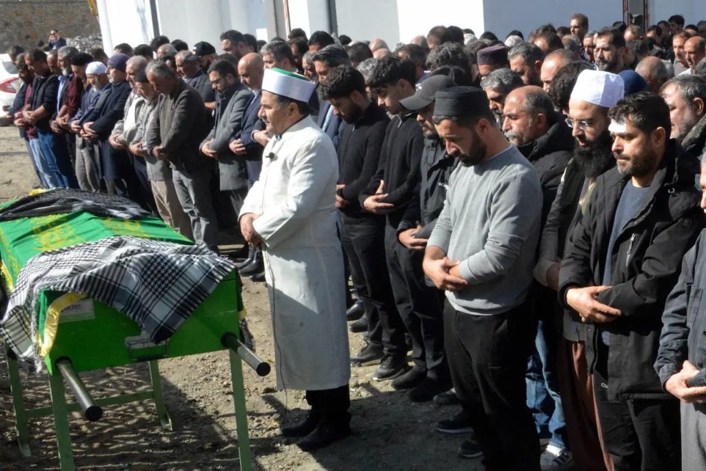 Almanya’daki patlamada öldü, Türkiye’de toprağa verildi