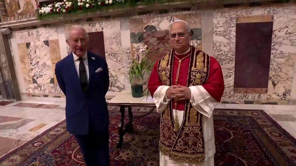500 yıl sonra bir ilk: Kral Charles ve Papa Leo XIV Vatikan’da birlikte dua etti